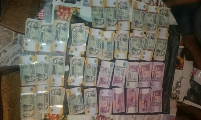 Milli&aacute;rdos csal&aacute;ssorozat: fikt&iacute;v sz&aacute;ml&aacute;k, eltűnt hitelek &eacute;s p&aacute;ly&aacute;zati p&eacute;nzek