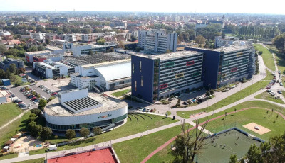 T&iacute;zmilli&aacute;rdok sorsa k&eacute;rd&eacute;ses: csődbe ment a Sz&eacute;chenyi Istv&aacute;n Egyetem vagyonkezelő c&eacute;ge, felsz&aacute;mol&aacute;s indult