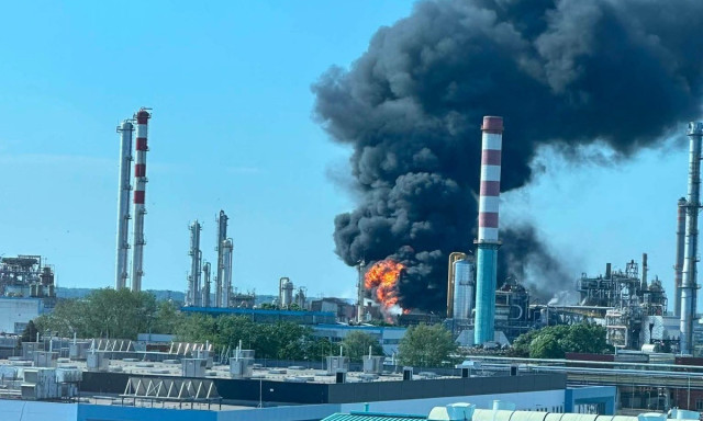 Robban&aacute;s t&ouml;rt&eacute;nt a MOL tisza&uacute;jv&aacute;rosi &uuml;zem&eacute;ben, egy ember meghalt
