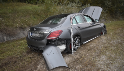 Bek&aacute;bszerezve okozott cs&uacute;nya balesetet Győrben