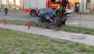 Sz&aacute;mos balesethez riasztott&aacute;k a győri tűzolt&oacute;kat az elm&uacute;lt h&eacute;ten