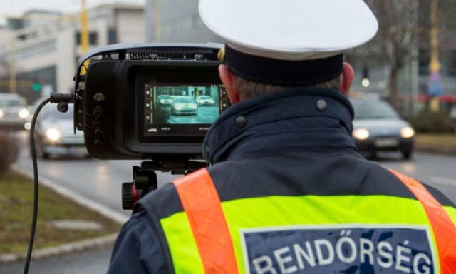 Szerd&aacute;n j&ouml;n a speedmaraton, mutatjuk hol m&eacute;rnek a rendőr&ouml;k Győr-Moson-Sopronban