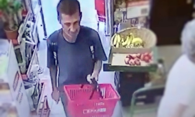FELH&Iacute;V&Aacute;S - &Eacute;dessz&aacute;j&uacute; tolvajt keresnek a győri rendőr&ouml;k