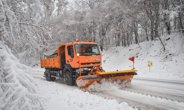 M&aacute;r k&eacute;sz&uuml;lnek a h&oacute;kotr&oacute;k - T&eacute;li &uuml;zemm&oacute;dra v&aacute;lt a Magyar K&ouml;z&uacute;t Győr-Moson-Sopronban