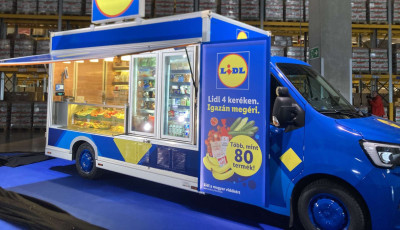 Ism&eacute;t &uacute;tnak indul a Lidl mozg&oacute;boltja