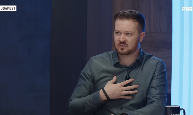 18 ezern&eacute;l is t&ouml;bben &iacute;rt&aacute;k m&aacute;r al&aacute; a Szab&oacute; Bence melletti szolidarit&aacute;si pet&iacute;ci&oacute;t