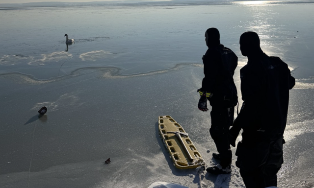 15 esetben fagytak hatty&uacute;k a j&eacute;gbe az id&eacute;n