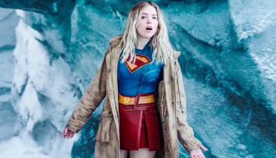 &Eacute;rkezik a Supergirl a mozikba