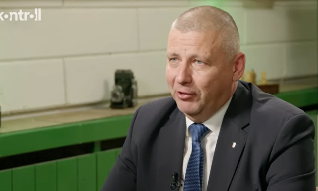 Transzf&oacute;b lenne Ruszin-Szendi Romulusz? Egy kijelent&eacute;se miatt m&aacute;ris t&aacute;madj&aacute;k
