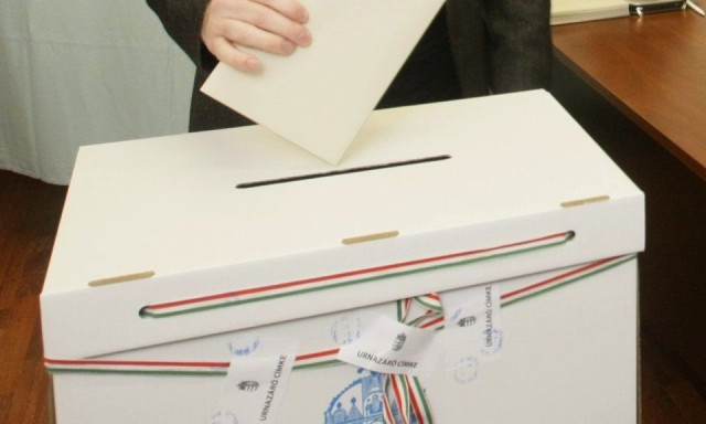 &Iacute;gy ker&uuml;lhető ki a szavaz&aacute;si zsarol&aacute;s - Itt az oldal, ami hamis X-szel seg&iacute;t kij&aacute;tszani a szavaz&aacute;si zsarol&aacute;st