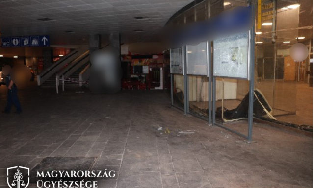 Bek&aacute;b&iacute;t&oacute;szerezve gar&aacute;zd&aacute;lkodott Győr utc&aacute;in