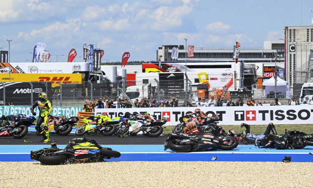T&ouml;r&ouml;lhetik a versenynapt&aacute;rb&oacute;l a MotoGP 2027-es balatoni futam&aacute;t