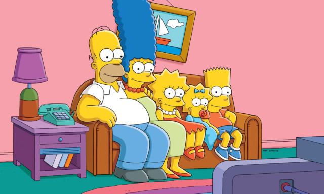 H&uacute;sz &eacute;v ut&aacute;n visszat&eacute;r a Simpson csal&aacute;d a moziv&aacute;szonra