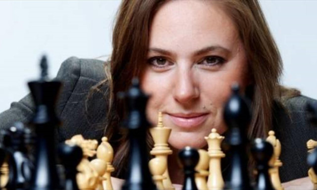 Porhint&eacute;s, sz&iacute;nj&aacute;t&eacute;k, b&aacute;boz&aacute;s - &Iacute;gy reag&aacute;lt a Fidesz Polg&aacute;r Judit lehets&eacute;ges &aacute;llamfői jel&ouml;l&eacute;s&eacute;re