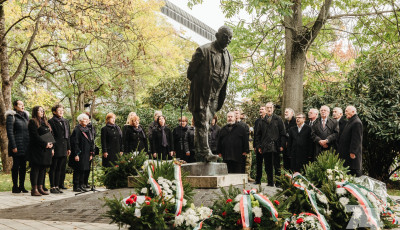 Mutatjuk az 1956-os forradalom &eacute;s szabads&aacute;gharc megeml&eacute;kez&eacute;seinek győri programjait