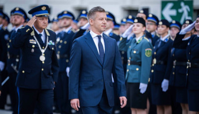 Magyar P&eacute;ter b&uuml;szk&eacute;n sz&aacute;molt be a korm&aacute;ny első 50 napj&aacute;nak eredm&eacute;nyeiről