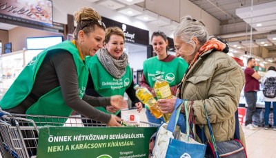 T&ouml;bb mint 270 tonna adom&aacute;ny gyűlt &ouml;ssze - Győr is az &eacute;len volt
