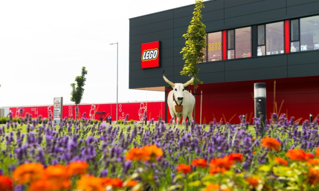 &Aacute;tadt&aacute;k Magyarorsz&aacute;gon a vil&aacute;g 2. legnagyobb LEGO gy&aacute;r&aacute;t