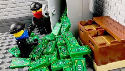A s&aacute;rgar&eacute;pa k&oacute;dj&aacute;val lopott Leg&oacute;t Terpes polg&aacute;rmestere az egyik Tescob&oacute;l