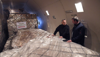 M&aacute;r 2,3 milli&aacute;rd forintba ker&uuml;lt a sosem haszn&aacute;lt  l&eacute;legeztetőg&eacute;pek t&aacute;rol&aacute;sa
