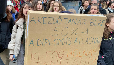 PDSZ: a pedag&oacute;gusok &aacute;tlagos őszi b&eacute;remel&eacute;se a brutt&oacute; 25 ezer forintot sem &eacute;ri el